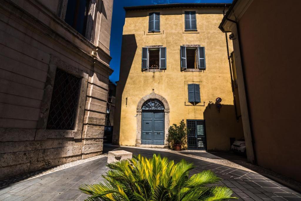Art Deco 1920 Vicino Autostrada 40 Min Roma Apartment Orte Exterior photo