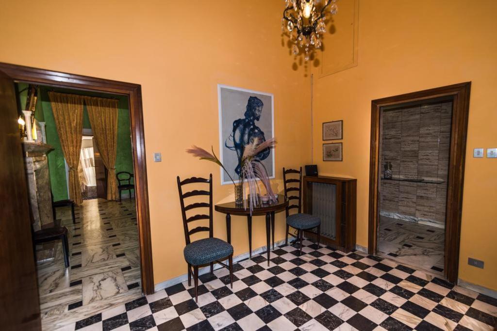 Art Deco 1920 Vicino Autostrada 40 Min Roma Apartment Orte Exterior photo